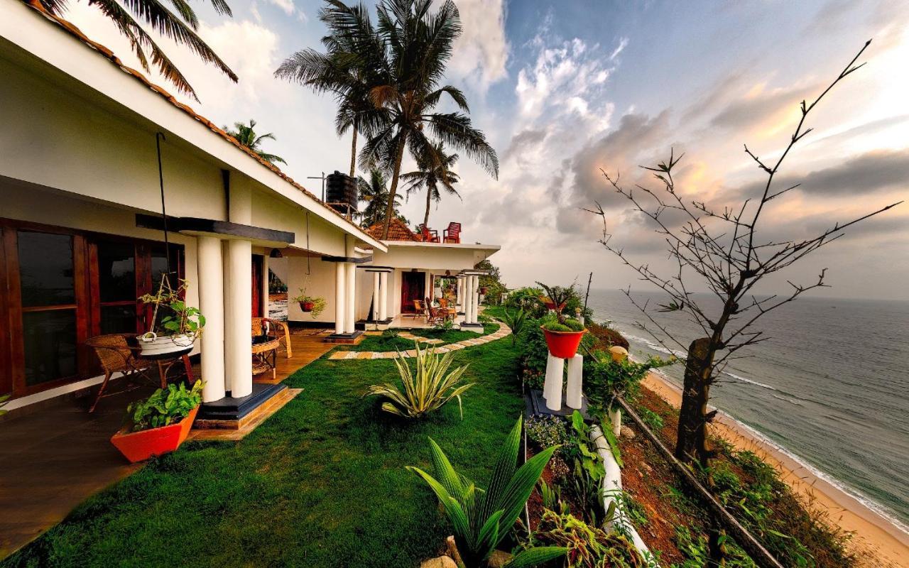 Driftwood Beach Resort Varkala Exteriör bild